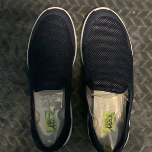 Men’s Skechers performance Go walk 4 size 11.5